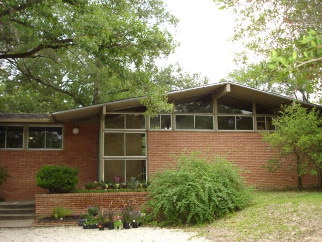 What Is Mid Century Modern Architecture And Can You Find Examples